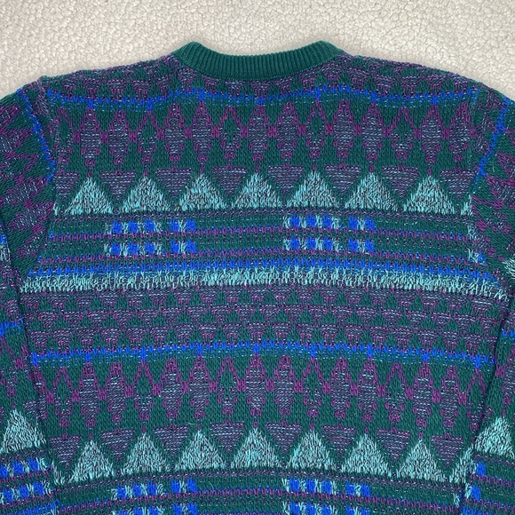 Vintage Jantzen Fair Isle Knitted Sweater: Size Medium - Picture 4 of 9